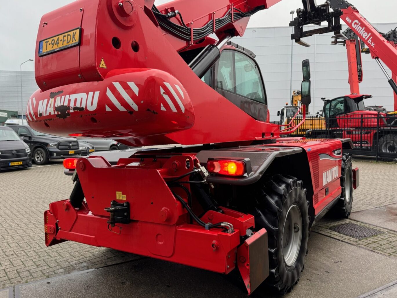 B3B6EE6D C3E9 4078 9602 973D2071589D